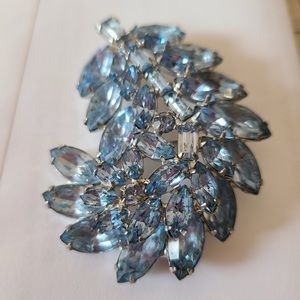 Signed Weiss Brooch in Blue stones see photo